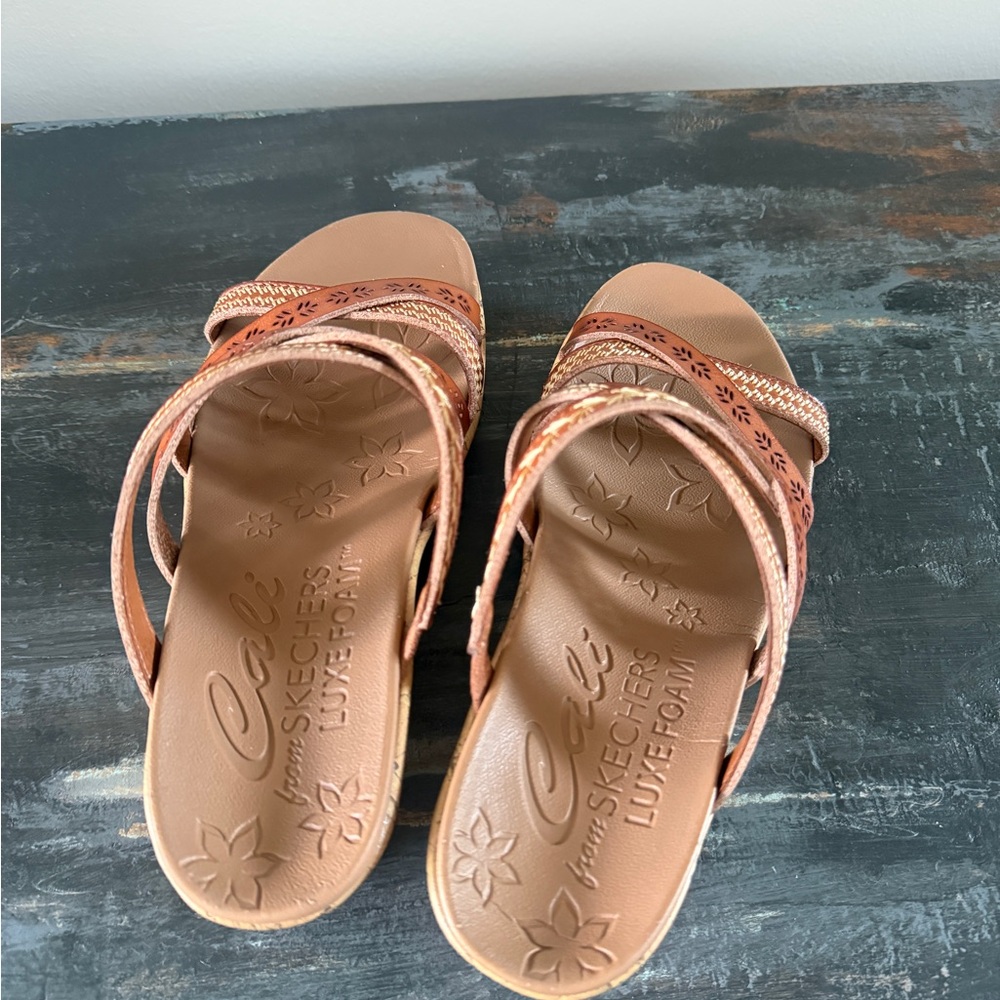 Women's Brown sketchers Wedge Sandals worn once sz 7.5 - Picture 7 of 10